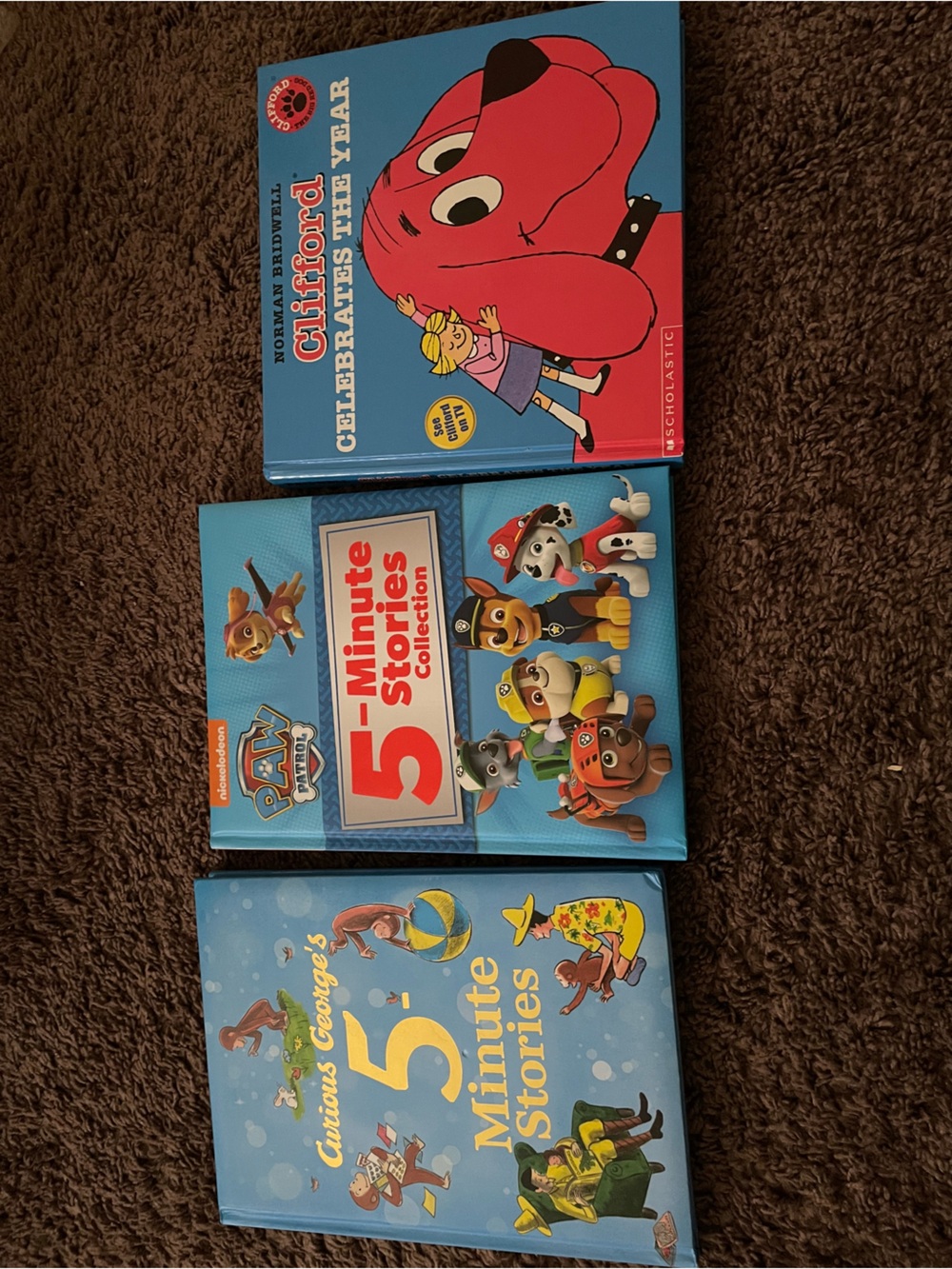 Nickelodeon PAW Patrol and curious George 5-Minute Stories Collection - blue